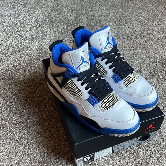 Air Jordan 4 IV “Motorsport” - Picture 2 of 5